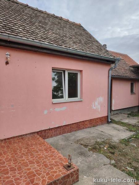Kuća u Sremskoj Mitrovici, 70m2