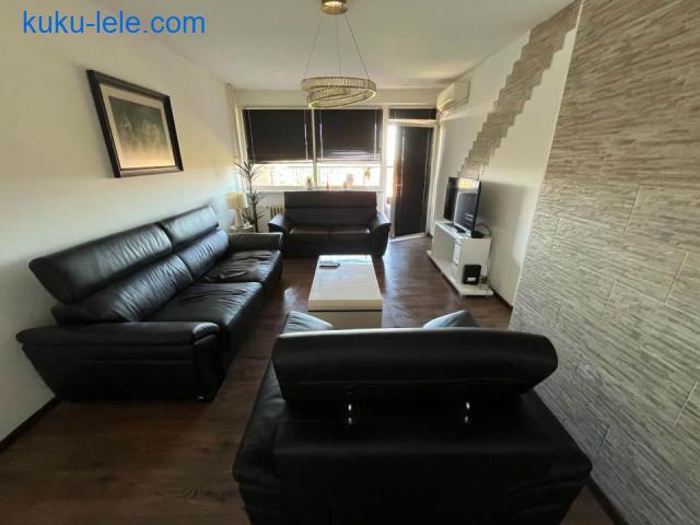 NA PRODAJU – MODERNO OPREMLJEN STAN 73 m² + terasa, BAGLJAŠ – ZRENJANIN