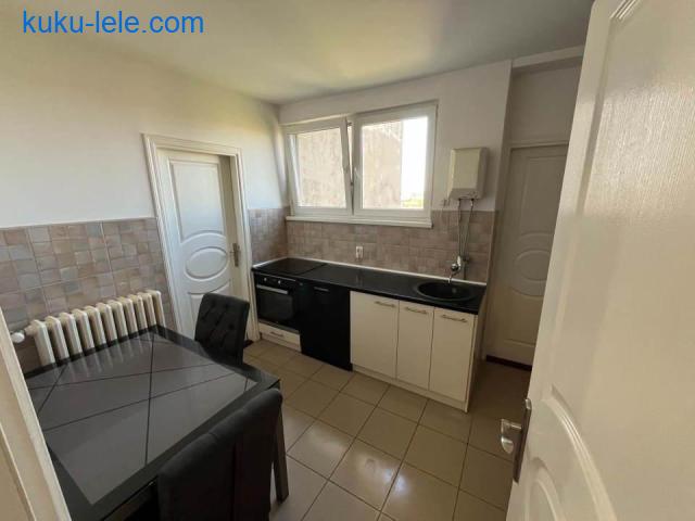 NA PRODAJU – MODERNO OPREMLJEN STAN 73 m² + terasa, BAGLJAŠ – ZRENJANIN
